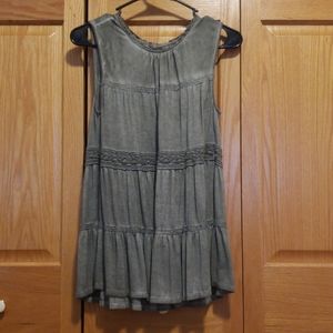 Knox Rose Green Tank M, Flowy